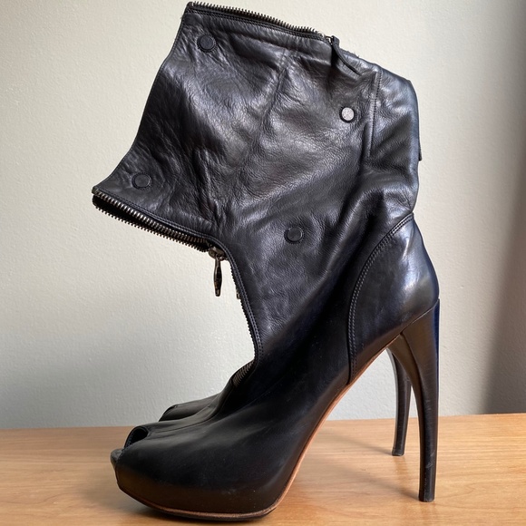 Alexander McQueen Open Toe Ankle High Heel Boots Size 39.5 - Picture 9 of 16